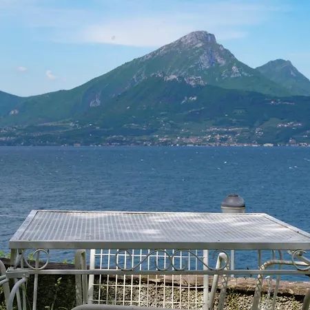 Casa Cesarina * Brenzone sul Garda